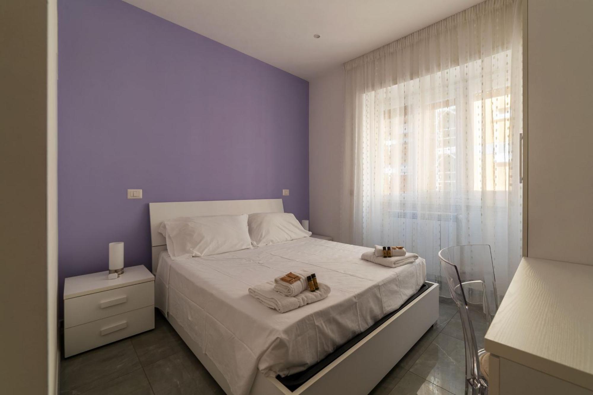 Апартаменты Joivy Delightful 3-Bed Flat With Balcony Рим Экстерьер фото